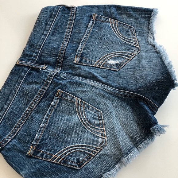 Hollister Denim Shorts - Picture 2 of 2